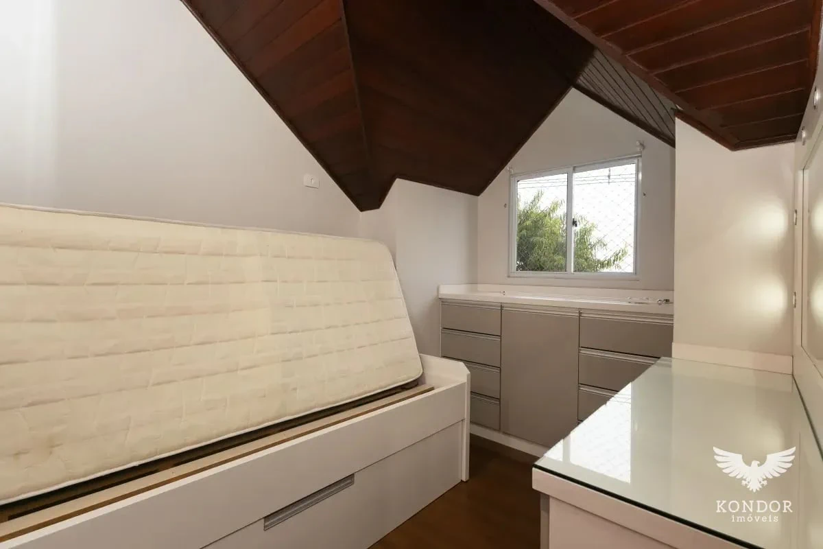 Apartamento com varanda envidraçada, Santa Felicidade — photo 10