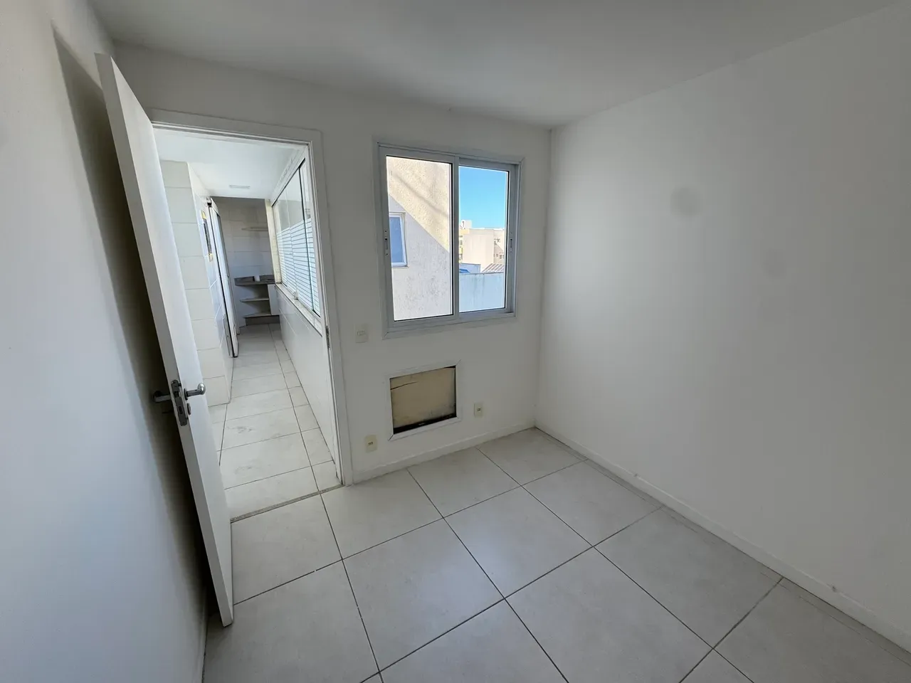 3-bedroom apartment with balcony, 180 m² — photo 24