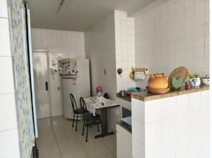 3-bedroom apartment with a mountain view in Rio de Janeiro — photo 25
