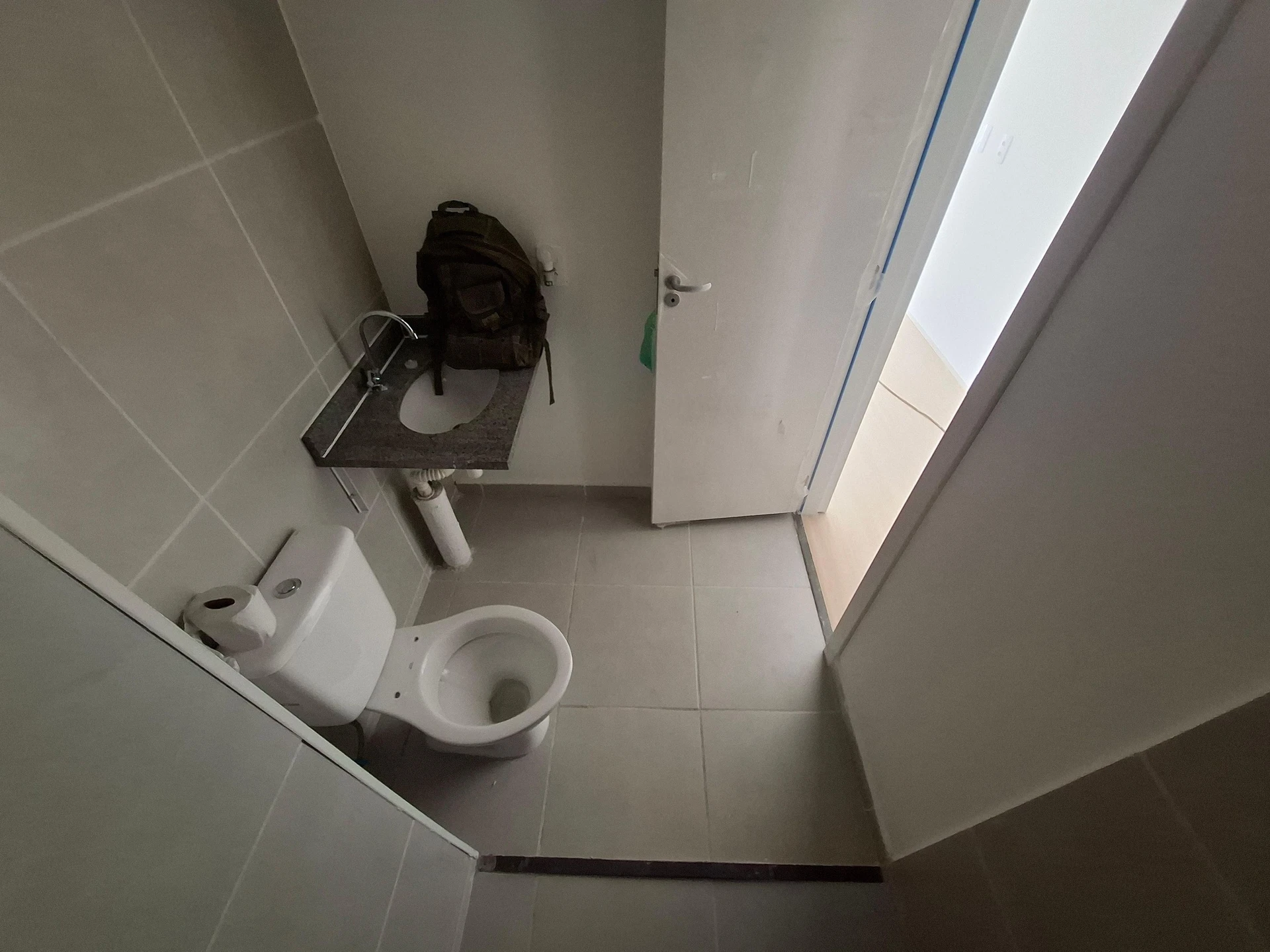 1-bedroom apartment with a balcony and washing machine — photo 24