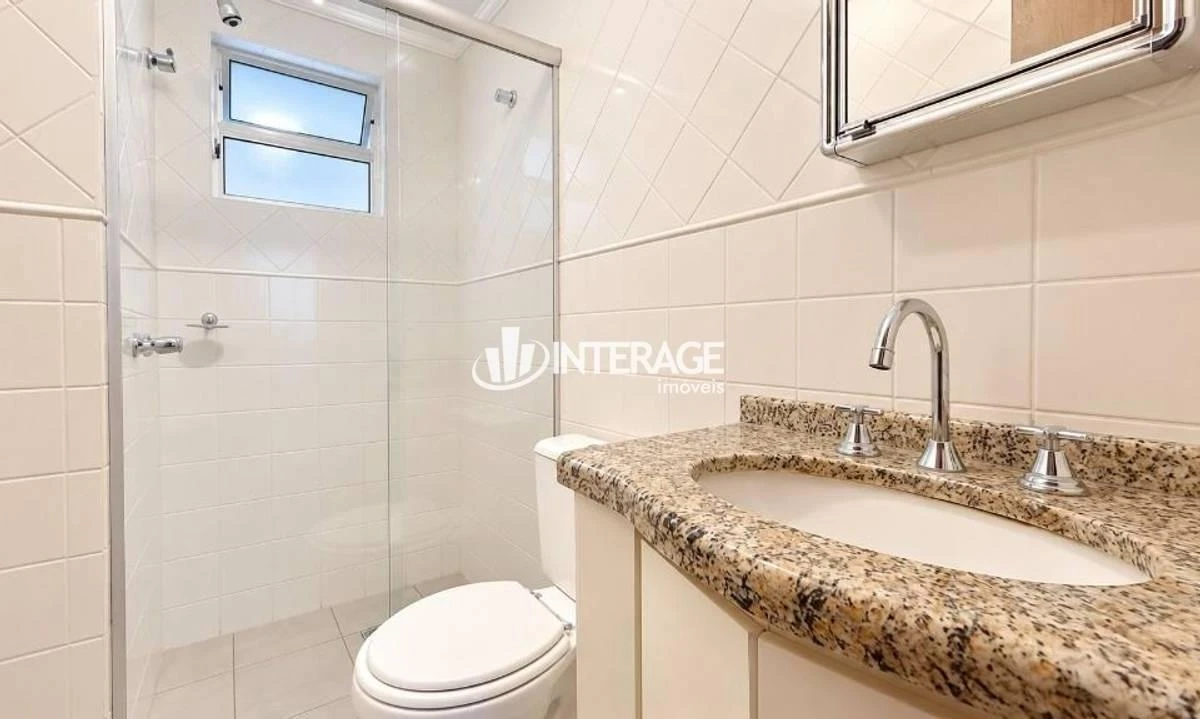 Furnished apartment, 94 m², with wood or laminate floors — photo 8