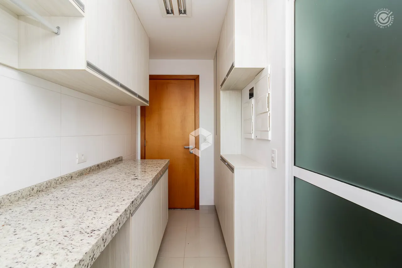 Мебльована квартира з окремою газовою кухнею — photo 4