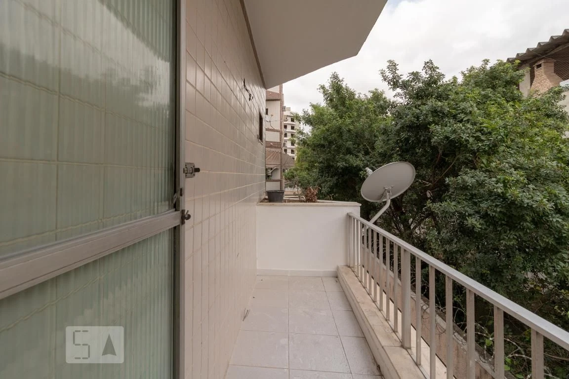 2-bedroom apartment with a private BBQ in Rio de Janeiro