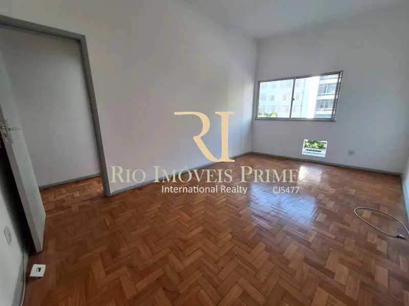 Apartamento com piso de madeira ou laminado, Tijuca — photo 9
