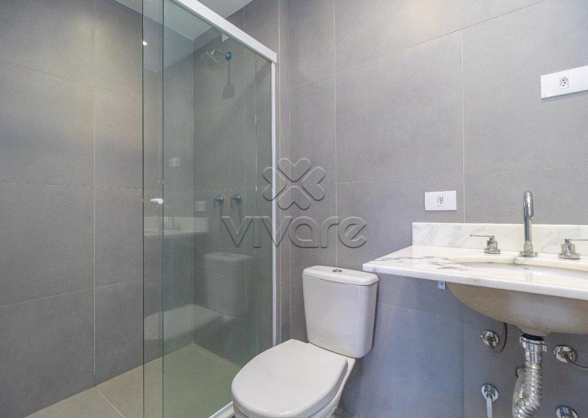 Деревянный пол или ламинат и 2 спальни: квартира 60 м² — photo 13