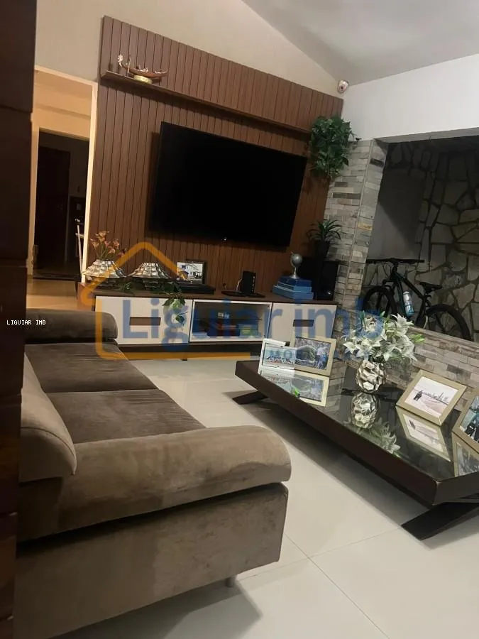 Apartamento de 3 quartos em condomínio com piscina — photo 4