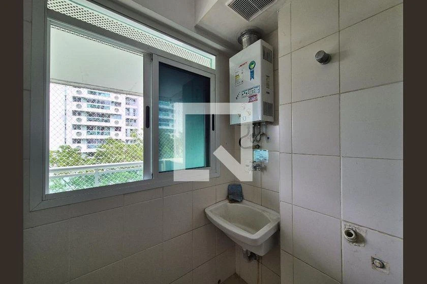 Apartment with 67 m², 2 bedrooms and a balcony — photo 10