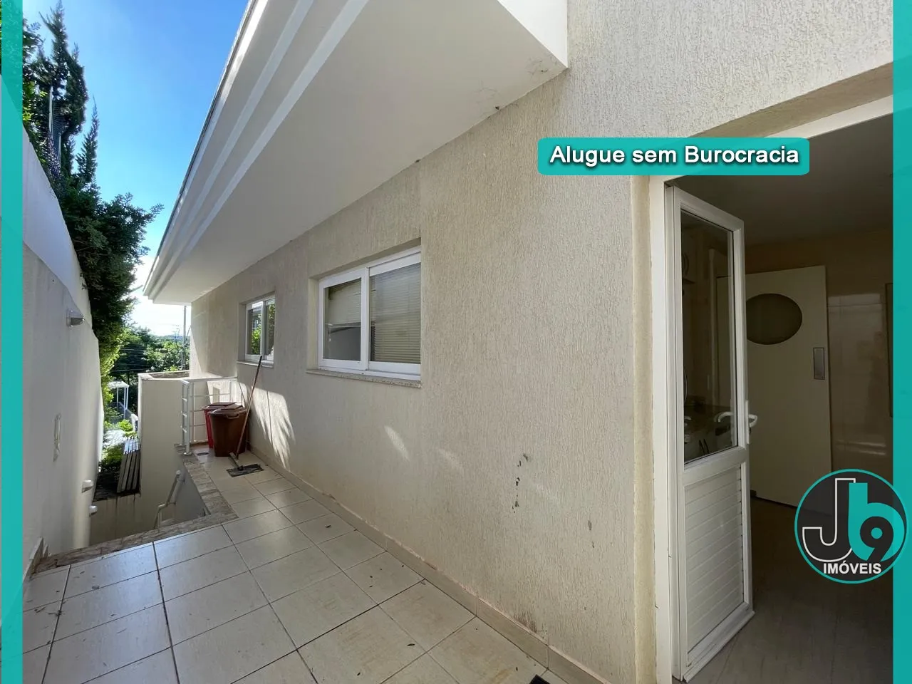 House with 4 en-suites and 431 m², plus 6 parking — photo 65