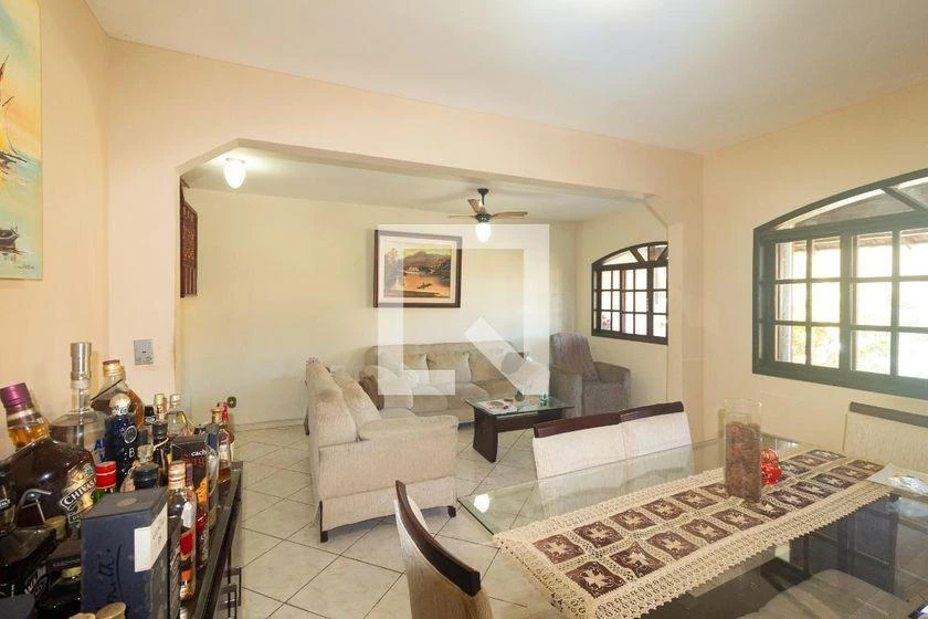 5-bedroom house with a mountain view in Rio de Janeiro