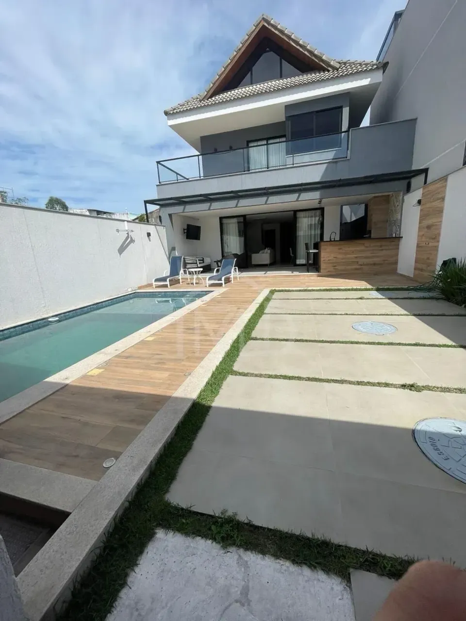 Casa com 5 suítes e cozinha integrada, com 330 m² — photo 15