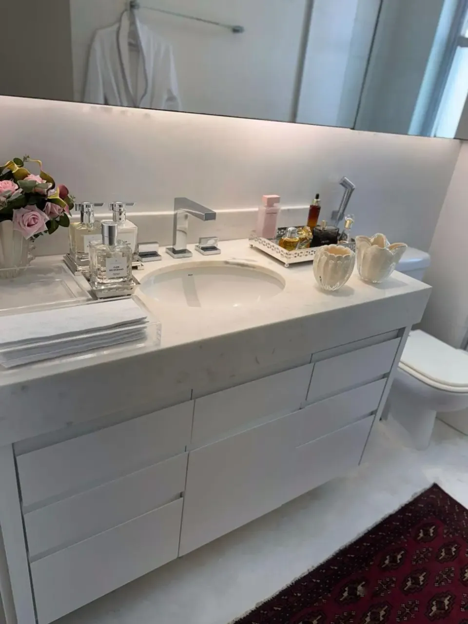 Furnished apartment with 4 suites and 375 m² — photo 14
