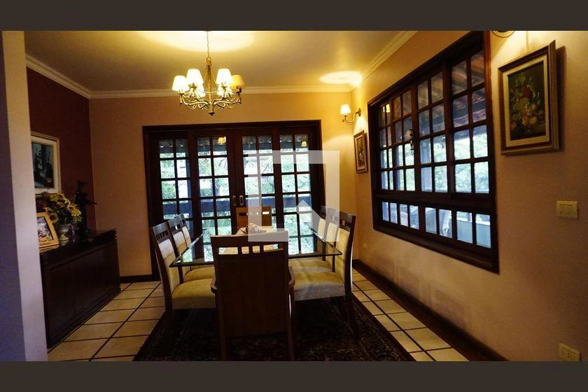 Casa mobiliada com 4 quartos e 460 m² — photo 13