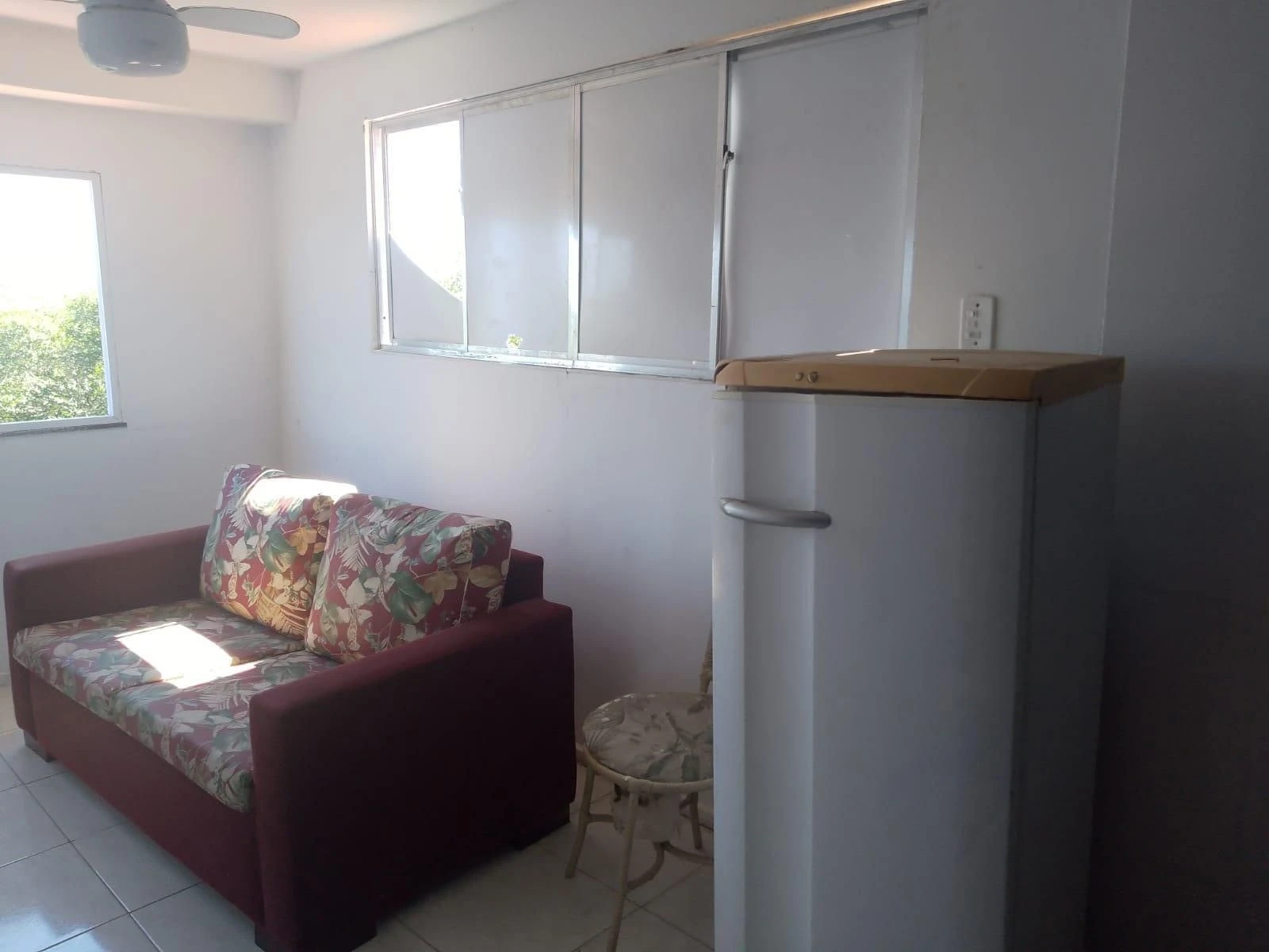 Furnished 2-bedroom apartment with 1 bathroom no parking — photo 6