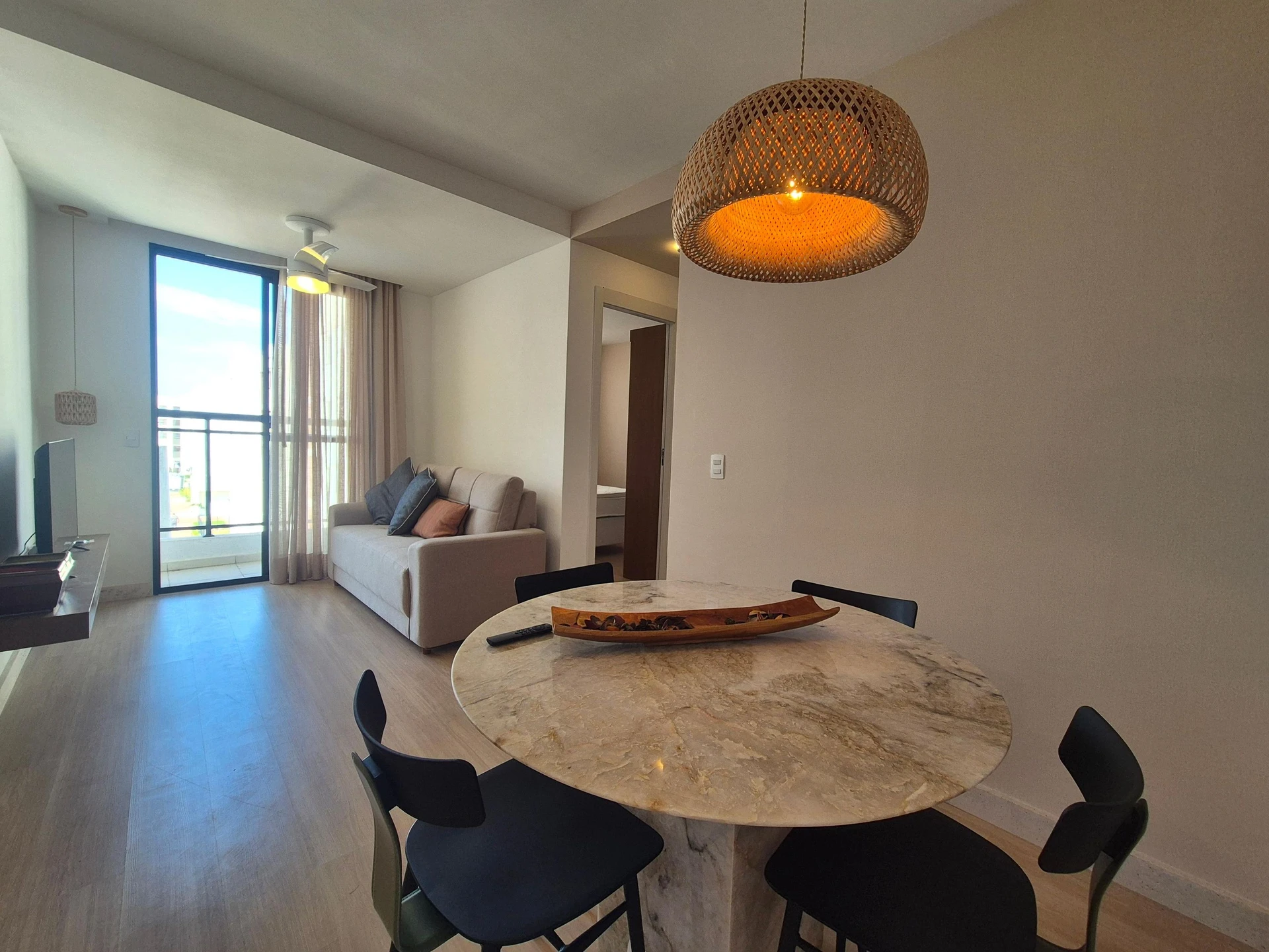 Apartamento mobiliado de 2 quartos em condomínio com piscina — photo 6