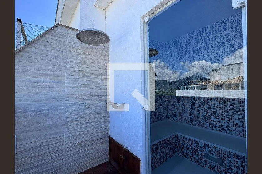 Furnished 3-bedroom apartment with 200 m² — photo 47