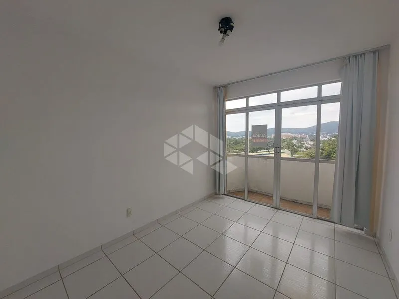 Apartamento de 2 dormitorios con 130 m² y 1 plaza en 5.º — photo 16