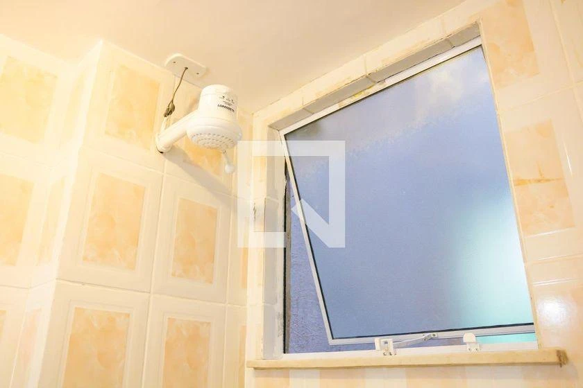 Apartamento de alquiler con 2 dormitorios y 75 m² — photo 36