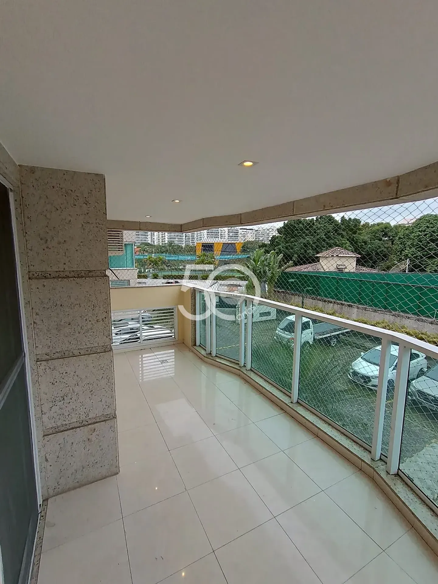 69 m² apartment with 2 bedrooms, balcony and 1 en-suite — photo 27