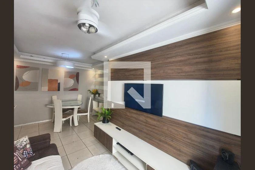 2-bedroom apartment with a home office — photo 12