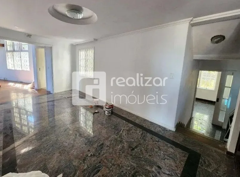 8-bedroom house with 566 m² and 4 covered parking — photo 34