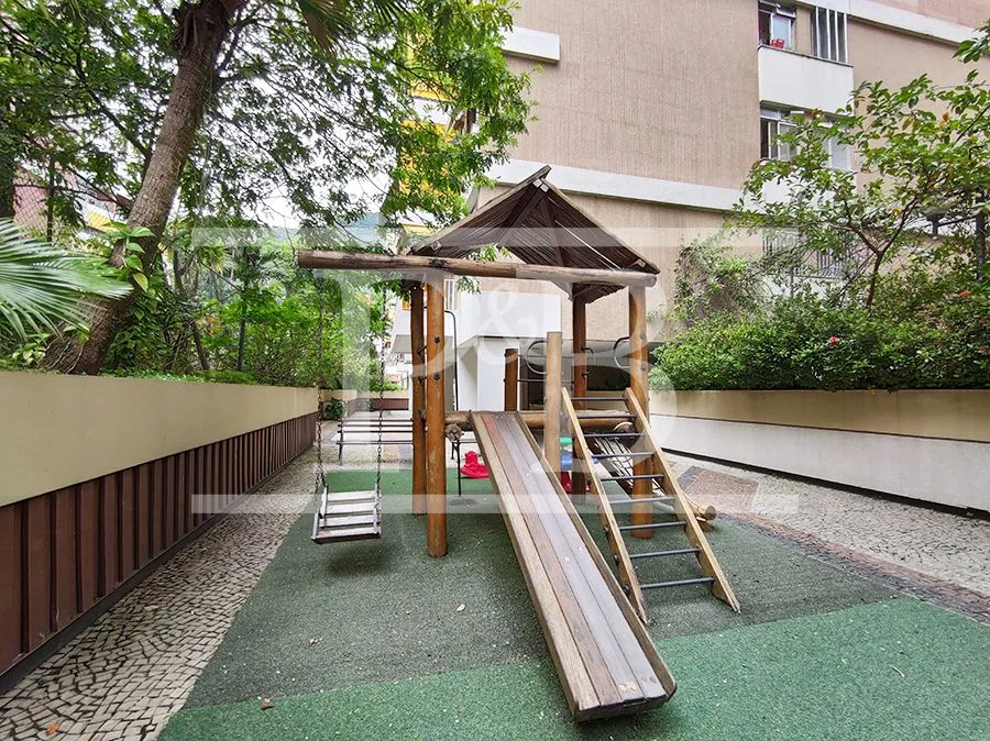 2-bedroom apartment with balcony — photo 29