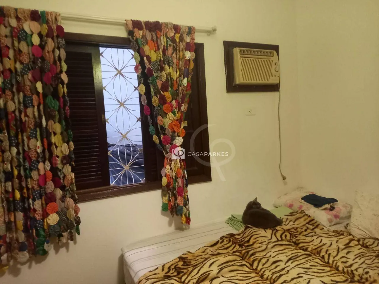 Furnished house with 4 bedrooms and a gas stove kitchen — photo 6
