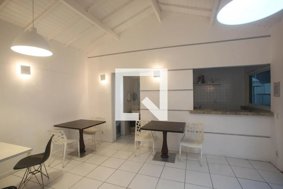 Apartamento com 3 quartos e 3 banheiros, vista da cidade — photo 48
