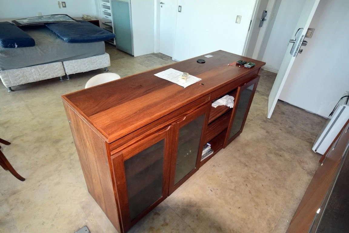 Furnished studio with 1 bedroom, 2 bathrooms and balcony — photo 3