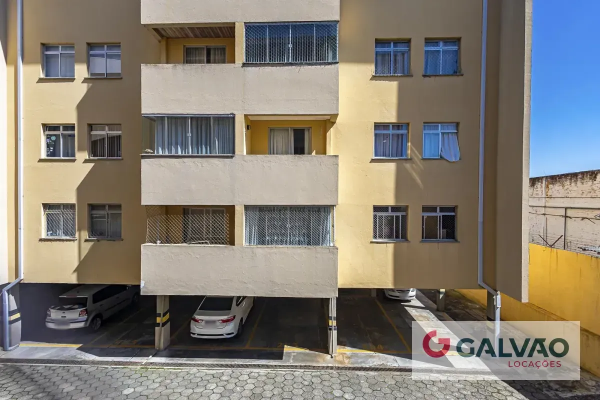 Apartamento con 3 dormitorios y balcón, 91,36 m² — photo 16