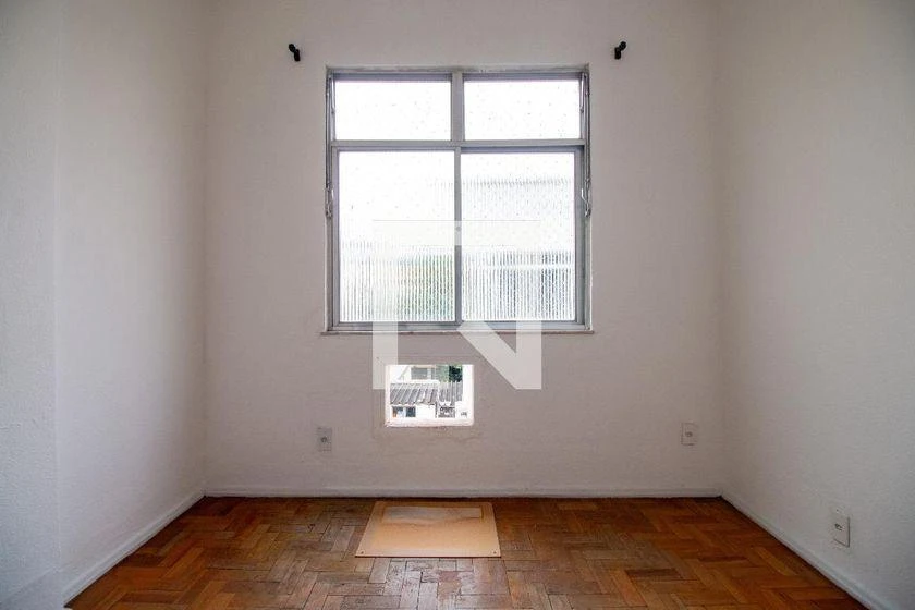 Засклений балкон та 3 спальні: квартира 92 м² — photo 11