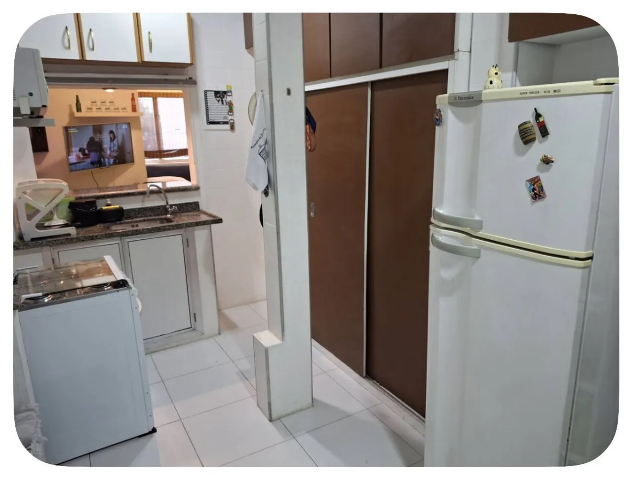 Furnished 1-bedroom apartment with 2 bathrooms, 50 m² — photo 13