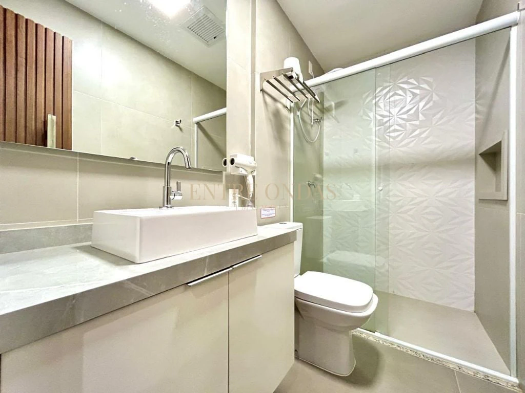 Furnished studio, 40 m², with a washing machine — photo 15