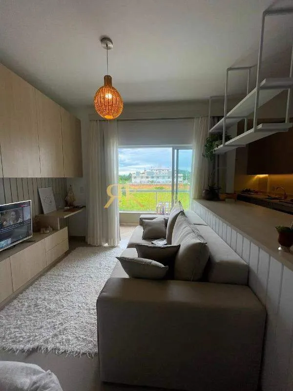42 m² studio with a washing machine and a home office — photo 6