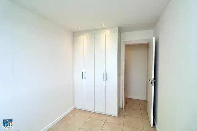2-bedroom apartment with balcony and 71 m² — photo 4