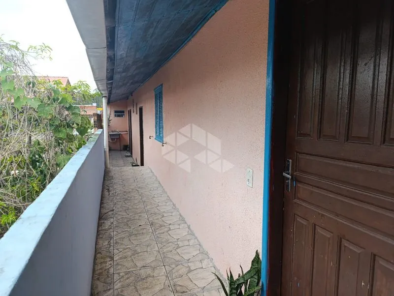 Furnished 30 m² studio with 1 bedroom and separate kitchen — photo 19