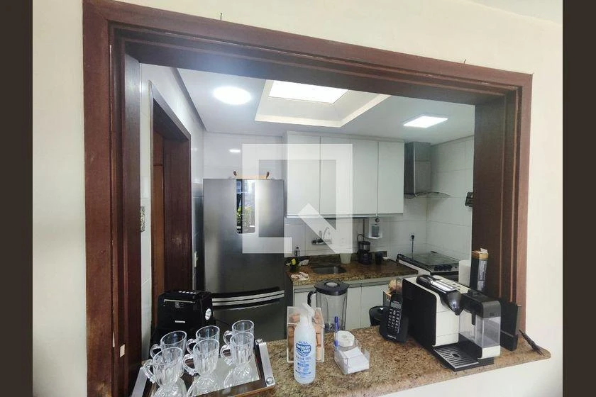 Apartamento mobiliado de 139 m² com 3 quartos e varanda — photo 3