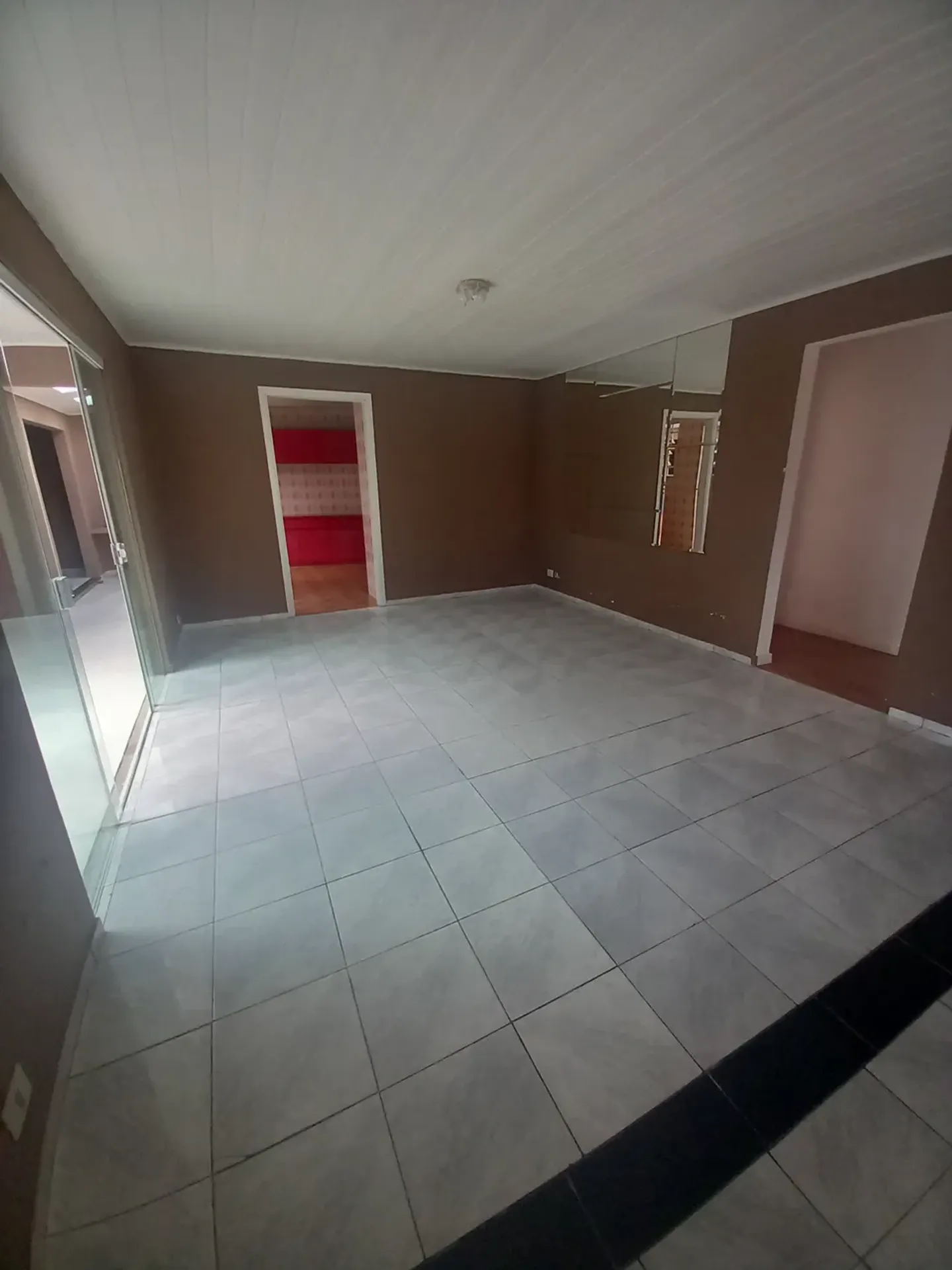 Casa térrea com cozinha fechada e 160 m² — photo 3