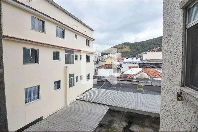 Rental apartment with 1 bedroom and 44 m² — photo 3