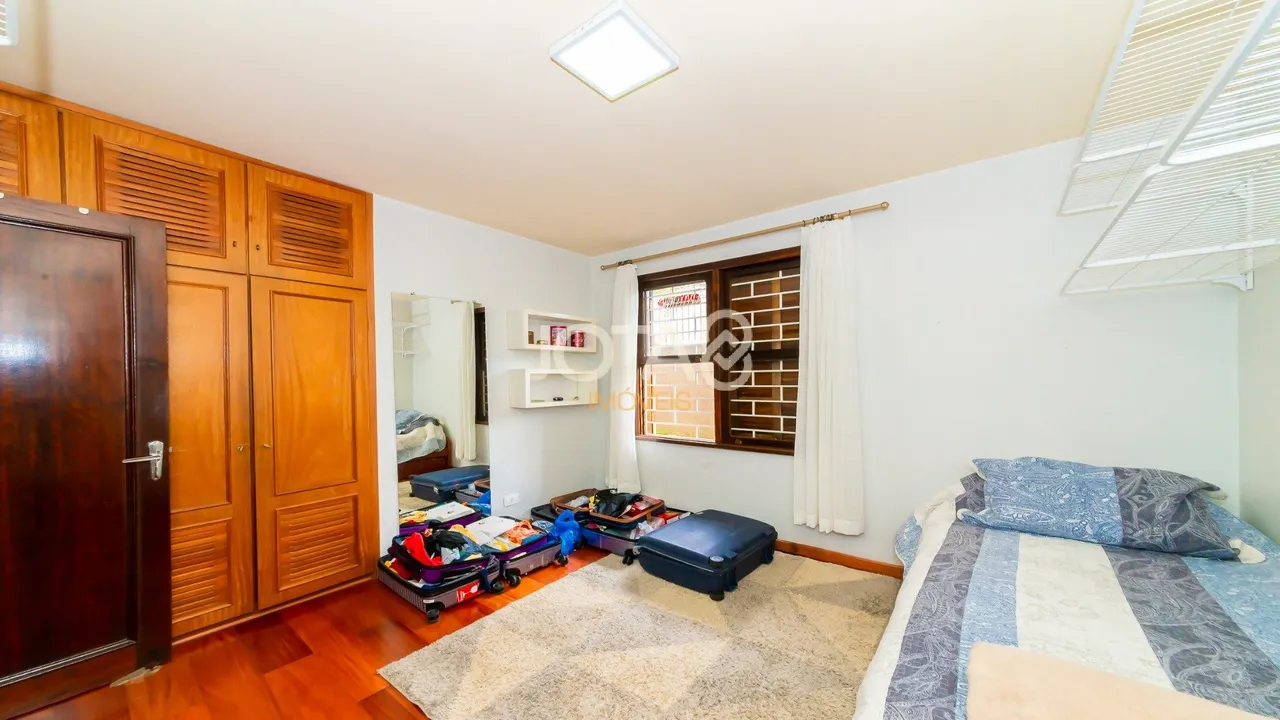 650 m² unfurnished house with 3 bedrooms and 4 parking — photo 14