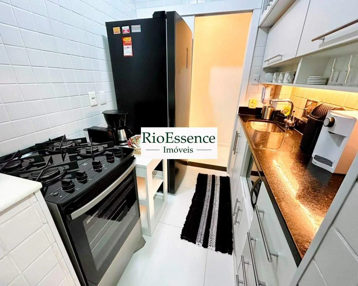 Furnished 1-bedroom apartment with separate kitchen — photo 7