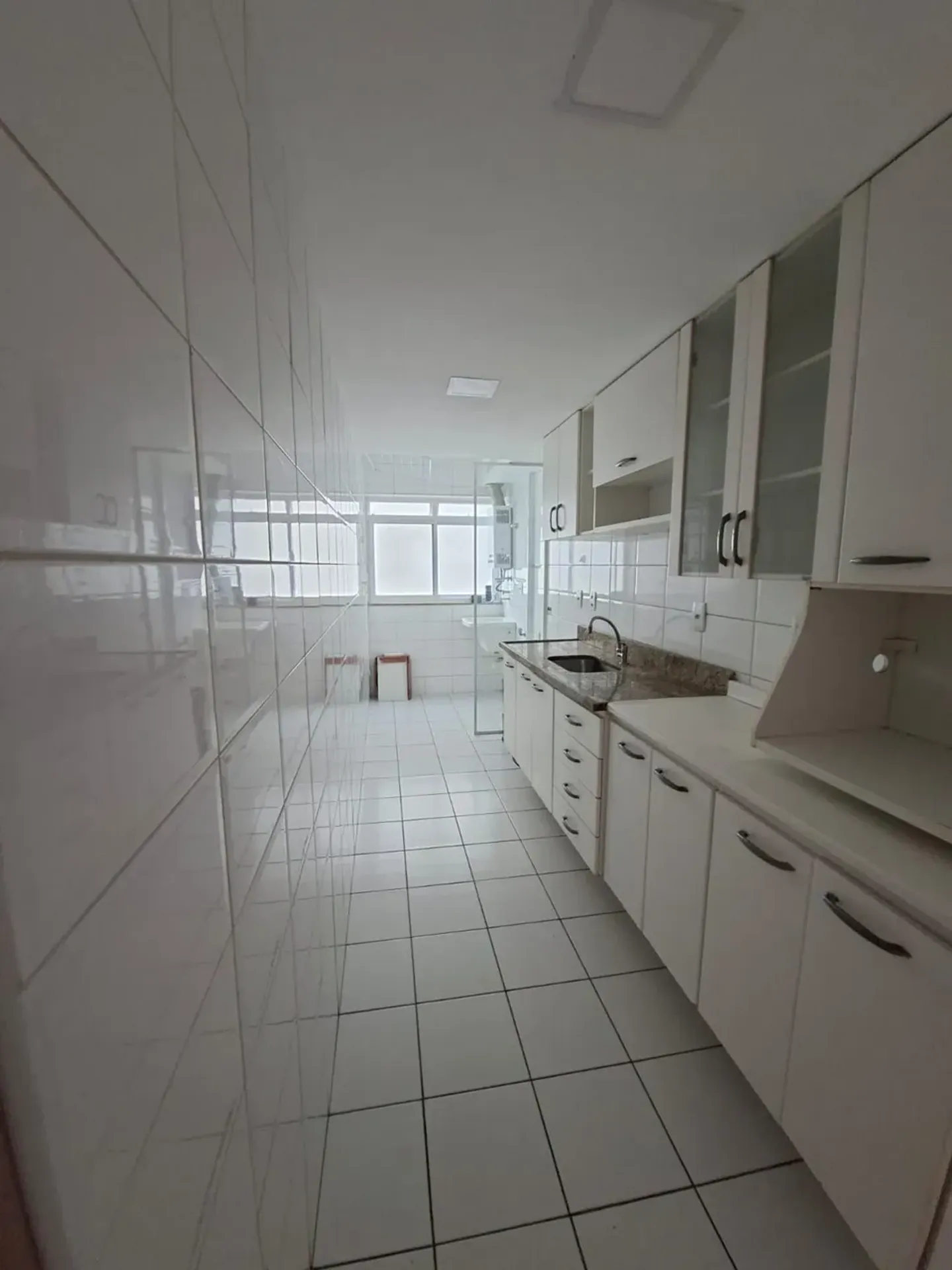 2-bedroom apartment with a home office in Rio de Janeiro — photo 11