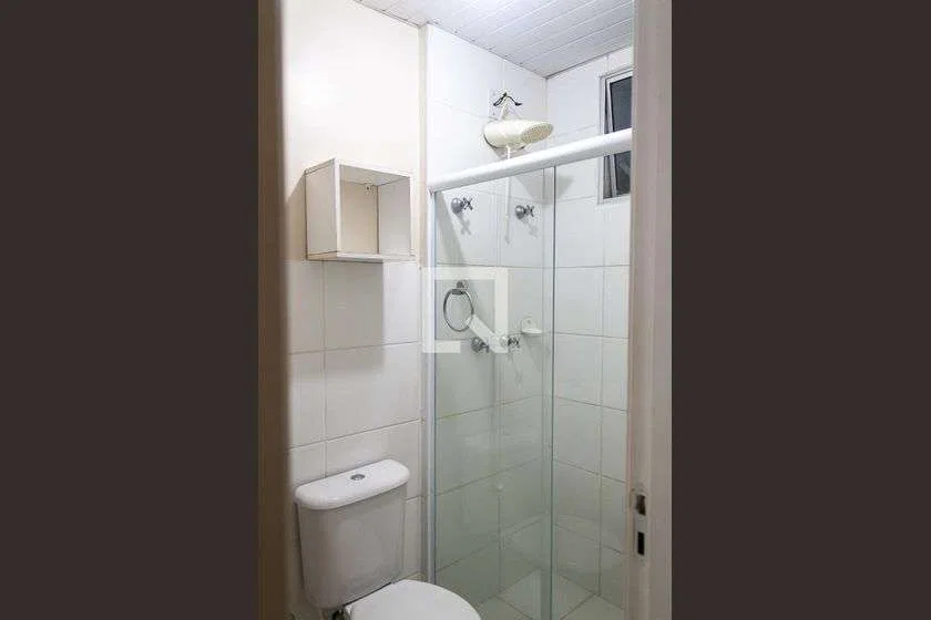 Apartamento de 2 quartos com cozinha separada e 50 m² — photo 14