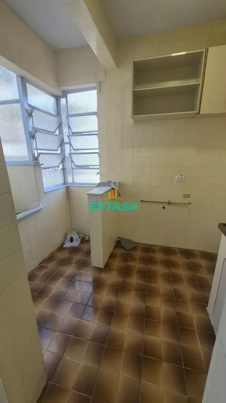 1-bedroom apartment with a separate closed kitchen — photo 20
