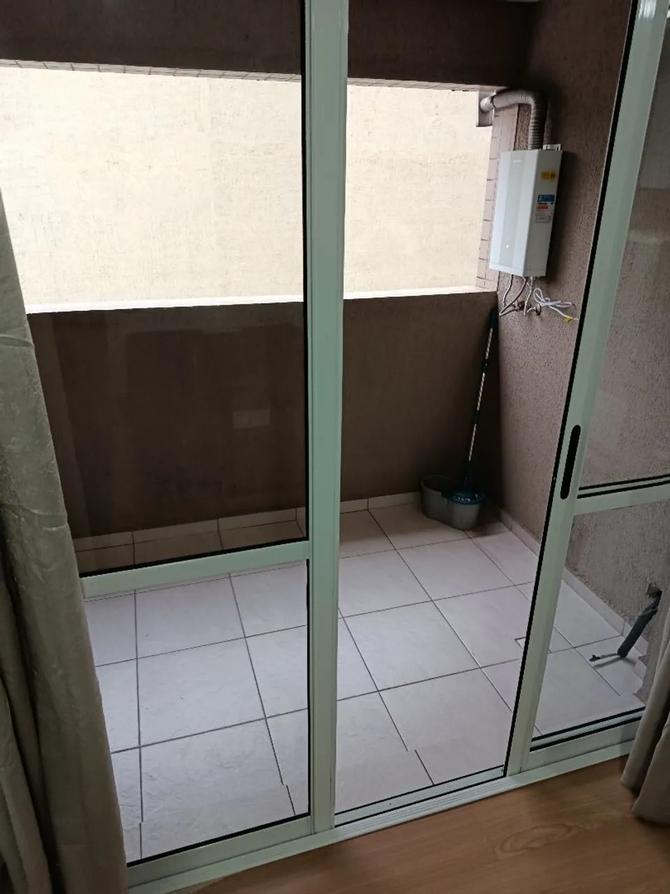 Furnished studio, 30 m², with a home office — photo 15