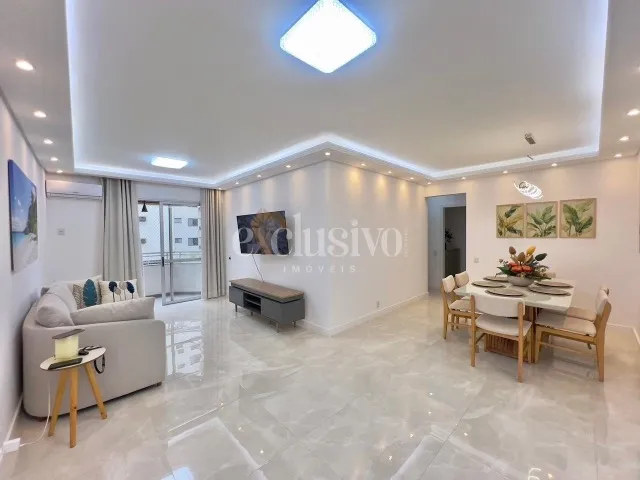 3-bedroom apartment with a washing machine in Florianópolis