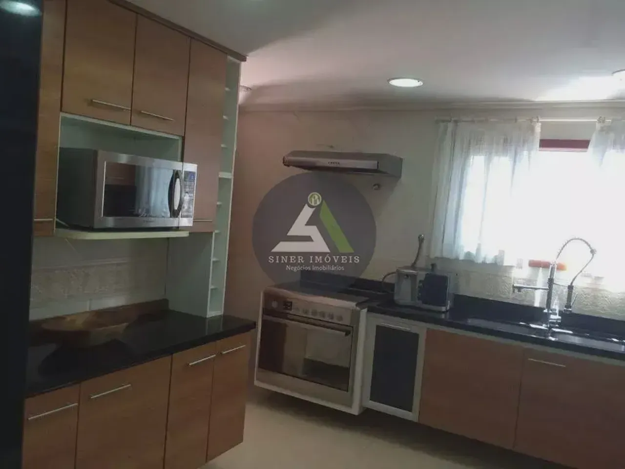 Furnished apartment with 4 bedrooms and a balcony grill — photo 7