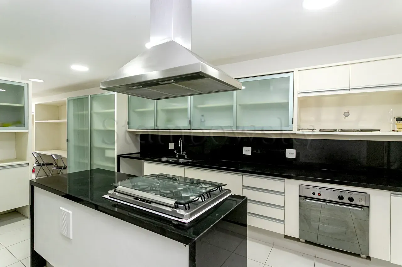House with 3 bedrooms and a closed-off gas kitchen — photo 40