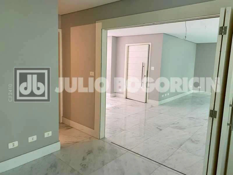 280 m² duplex penthouse with 3 en-suite bedrooms — photo 19