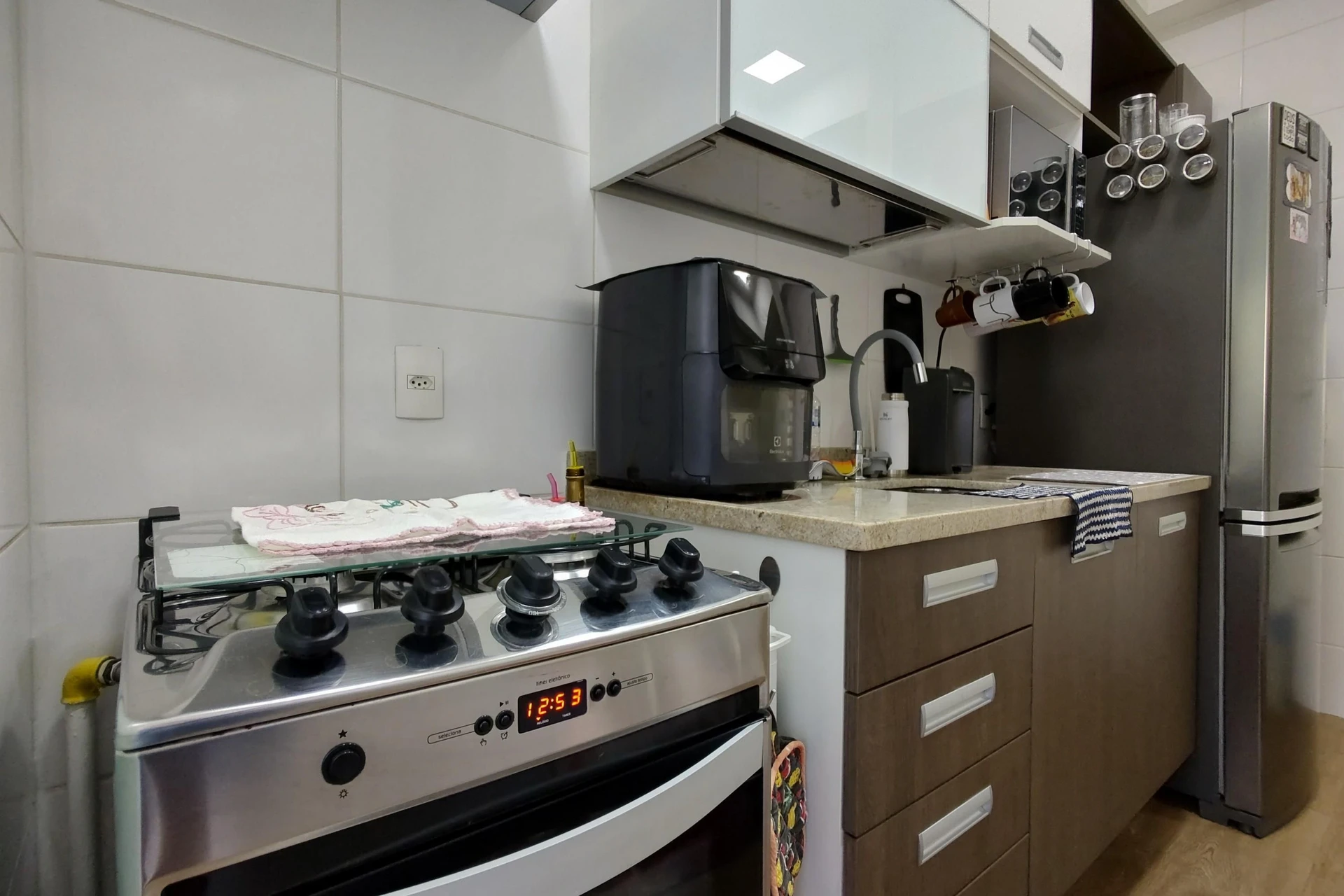 2-bedroom apartment in a building with a sauna — photo 14