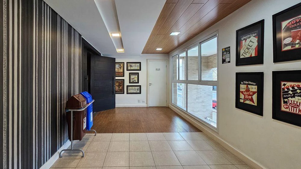 3-bedroom apartment with a washing machine — photo 50